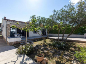 Гостиница Holiday Home El Sol  Ла-Эскала